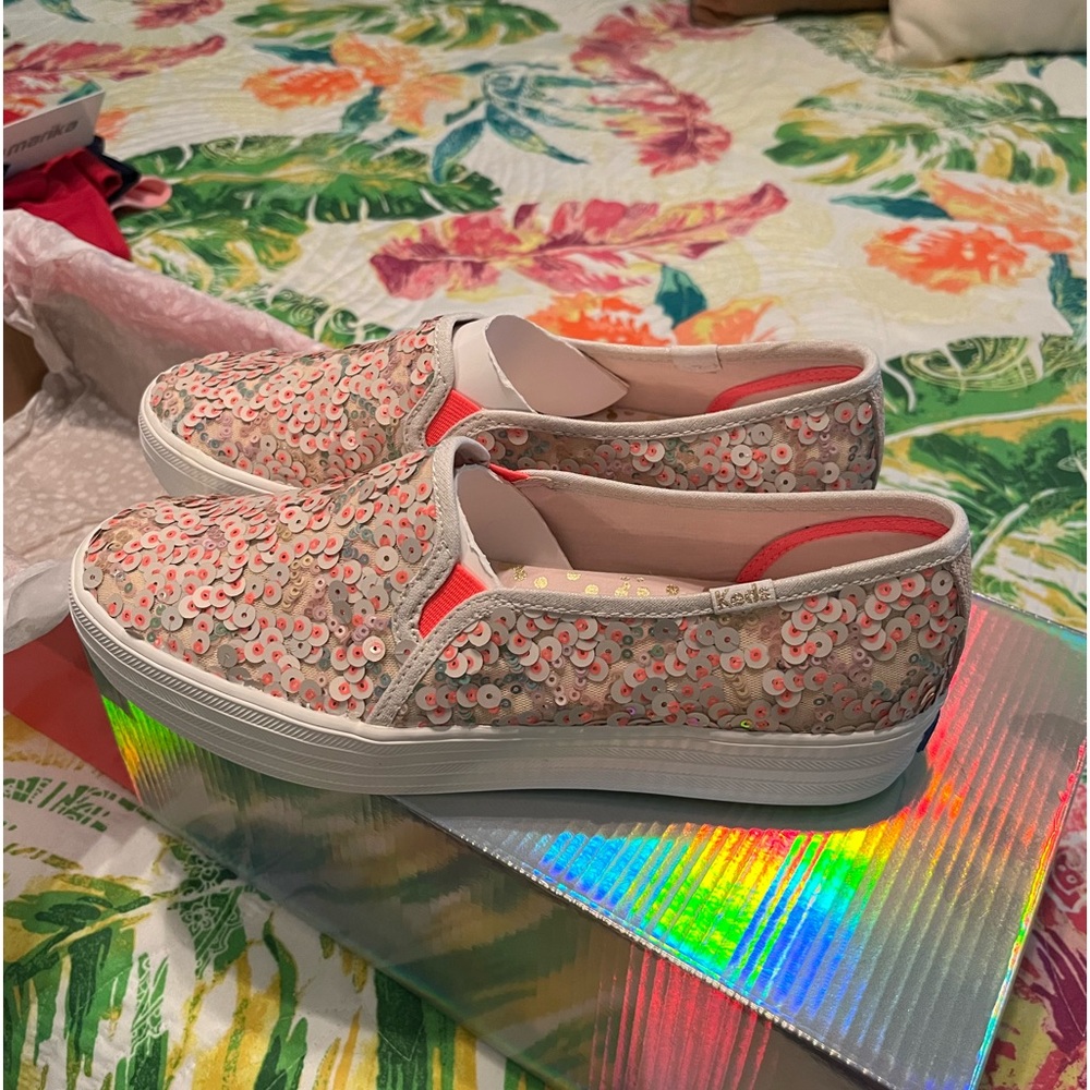 Brand new keds canvas shoes 7.5